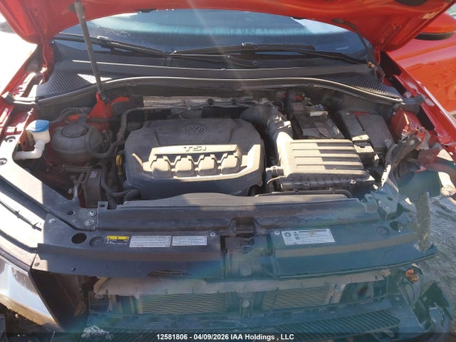 3VV2B7AXXJM042800 Volkswagen Tiguan Se/sel