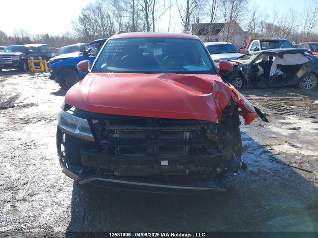3VV2B7AXXJM042800 Volkswagen Tiguan Se/sel