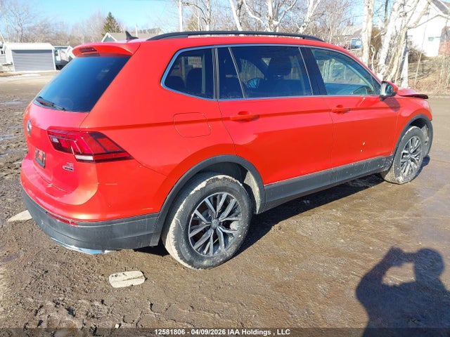 3VV2B7AXXJM042800 Volkswagen Tiguan Se/sel