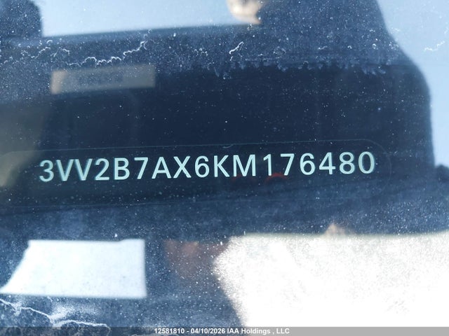 3VV2B7AX6KM176480 Volkswagen Tiguan Comfortline