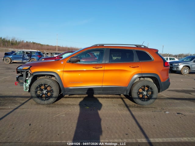 1C4PJMBSXFW619373 Jeep Cherokee Trailhawk