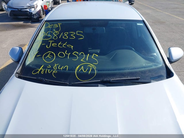 3VWC57BU7KM045215 Volkswagen Jetta S/se/r-line