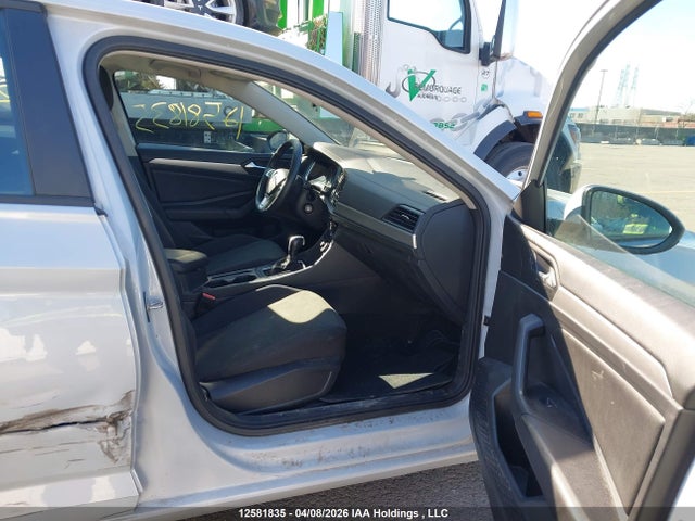 3VWC57BU7KM045215 Volkswagen Jetta S/se/r-line
