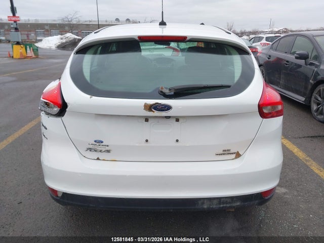 1FADP3K21GL200297 Ford FOCUS SE