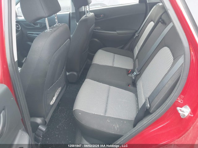 KM8K12AA7JU154087 Hyundai Kona Se