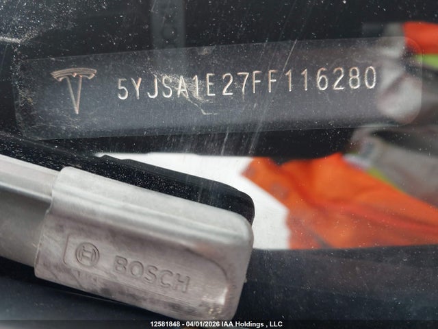 12581848 :رقم المزاد ، 5YJSA1E27FF116280 vin ، 2015 Tesla Model S 70d/85d/p85d مزاد بيع