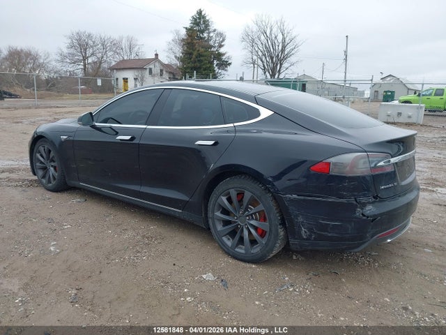 12581848 :رقم المزاد ، 5YJSA1E27FF116280 vin ، 2015 Tesla Model S 70d/85d/p85d مزاد بيع