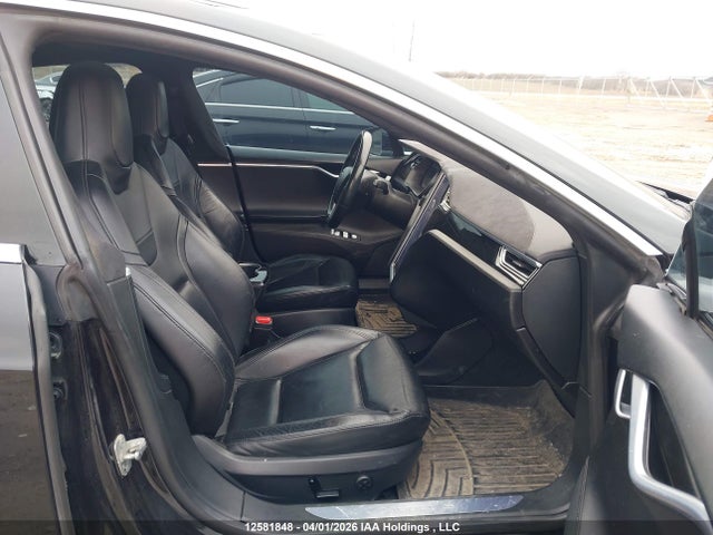 12581848 :رقم المزاد ، 5YJSA1E27FF116280 vin ، 2015 Tesla Model S 70d/85d/p85d مزاد بيع
