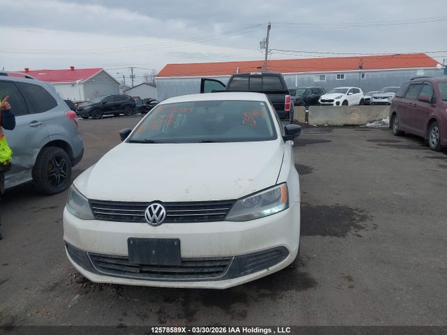 Продажа на аукционе авто 2011 Volkswagen Jetta 2.0l Trendline/2.0l Trendline+, vin: 3VW2K7AJ4BM382050, номер лота: 12578589