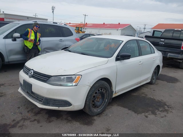Продажа на аукционе авто 2011 Volkswagen Jetta 2.0l Trendline/2.0l Trendline+, vin: 3VW2K7AJ4BM382050, номер лота: 12578589