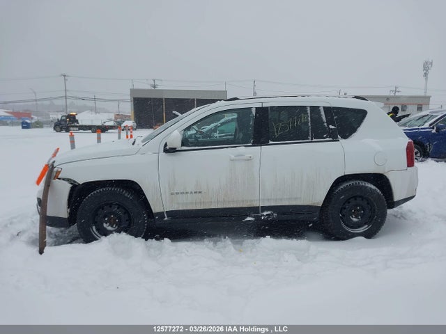 12577272 :رقم المزاد ، 1C4NJDAB2ED820400 vin ، 2014 Jeep Compass Sport/north مزاد بيع