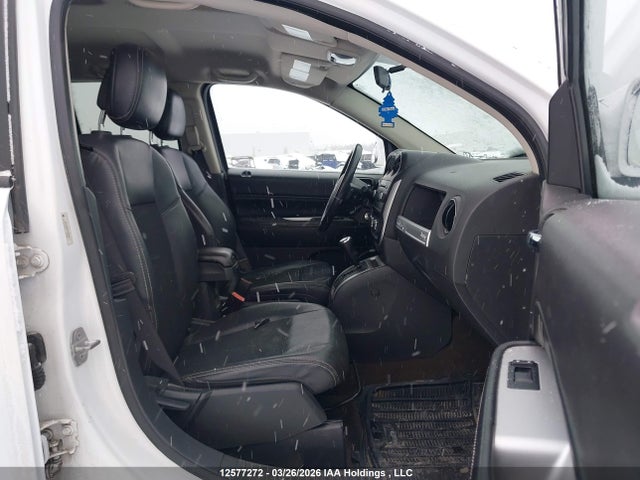 12577272 :رقم المزاد ، 1C4NJDAB2ED820400 vin ، 2014 Jeep Compass Sport/north مزاد بيع