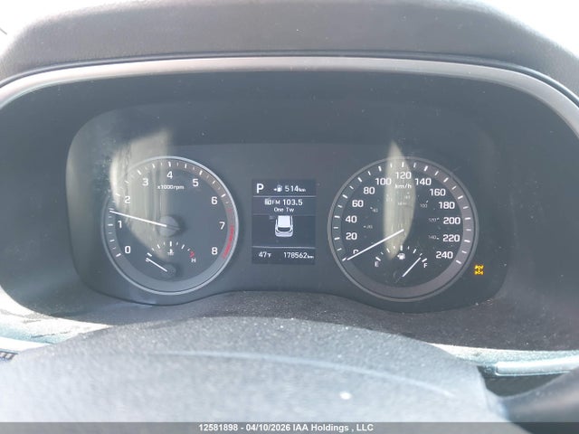 KM8J2CA43KU055227 Hyundai TUCSON SE