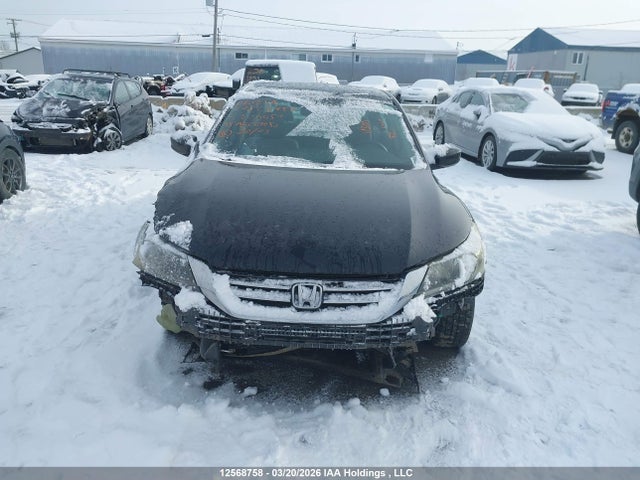 12568758 :رقم المزاد ، 1HGCR2F31FA806451 vin ، 2015 Honda Accord Lx مزاد بيع