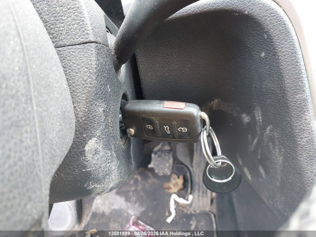 12581899 :رقم المزاد ، 1VWAH7A39DC102865 vin ، 2013 Volkswagen Passat مزاد بيع