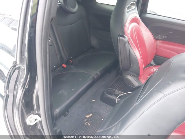 Fiat 500 ABARTH 2015 3C3CFFFH5FT732488 Image 8
