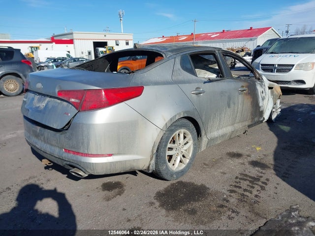 2013 Kia Optima Lx/lx+ მანქანა იყიდება აუქციონზე, vin: KNAGM4A75D5383705, აუქციონის ნომერი: 12546064