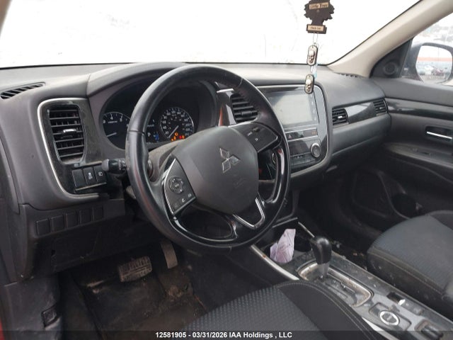Продаж на аукціоні авто 2019 Mitsubishi Outlander Es, vin: JA4AZ2A38KZ604144, номер лоту: 12581905