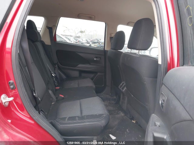 Продаж на аукціоні авто 2019 Mitsubishi Outlander Es, vin: JA4AZ2A38KZ604144, номер лоту: 12581905