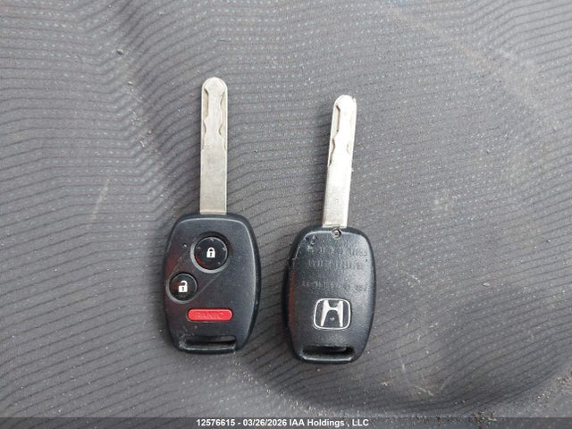 LUCGE8H54E3004505 Honda FIT LX