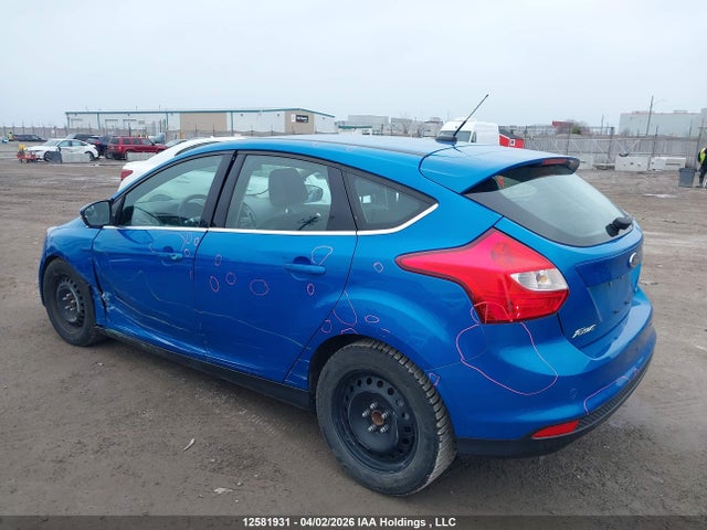 Продажа на аукционе авто 2012 Ford Focus Titanium, vin: 1FAHP3N26CL217832, номер лота: 12581931