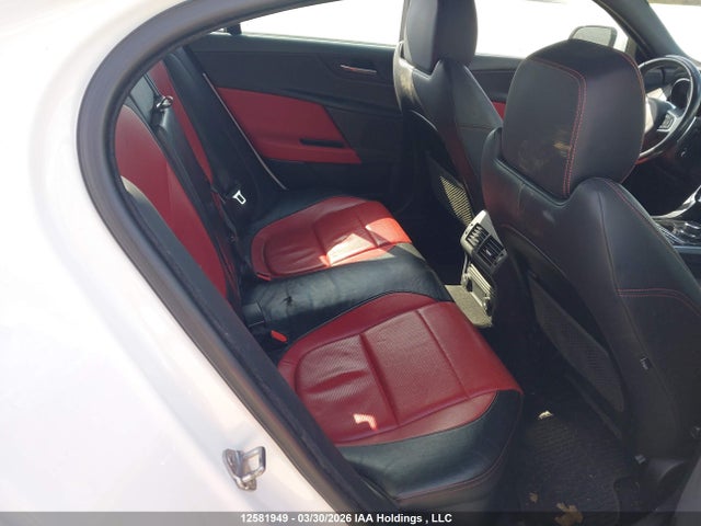 SAJAL4FN9JCP36622 Jaguar Xe 20d R-sport