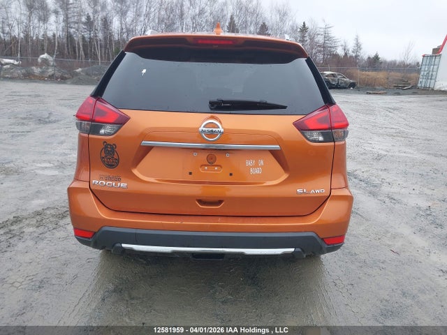 5N1AT2MV6HC841033 Nissan Rogue S/sl Platinum/sv