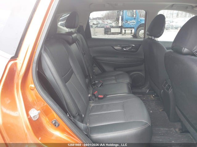 5N1AT2MV6HC841033 Nissan Rogue S/sl Platinum/sv