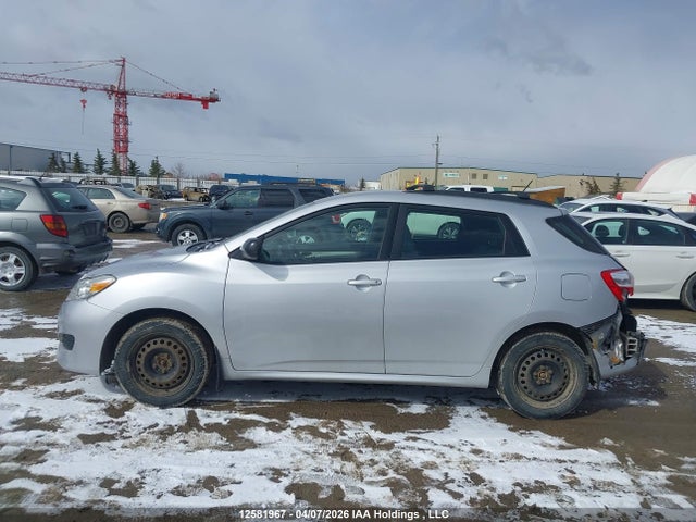 12581967 :رقم المزاد ، 2T1LE4EE3AC012029 vin ، 2010 Toyota Corolla Matrix S مزاد بيع