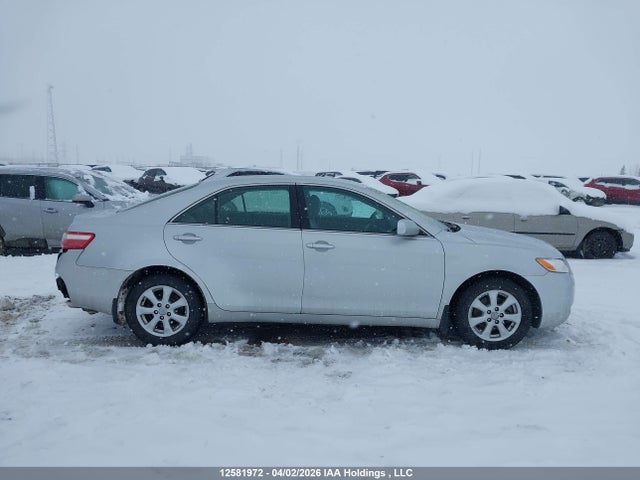 2007 Toyota Camry Le/xle/se მანქანა იყიდება აუქციონზე, vin: 4T1BK46KX7U500474, აუქციონის ნომერი: 12581972