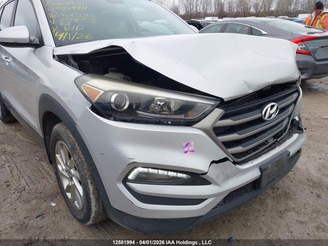 KM8J33A4XGU239052 Hyundai Tucson Limited/sport And Eco/se