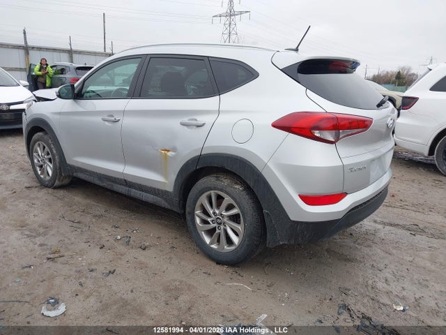 KM8J33A4XGU239052 Hyundai Tucson Limited/sport And Eco/se