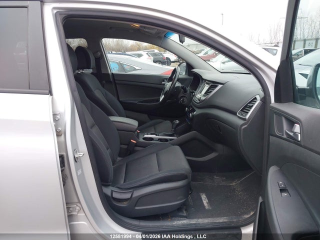 KM8J33A4XGU239052 Hyundai Tucson Limited/sport And Eco/se