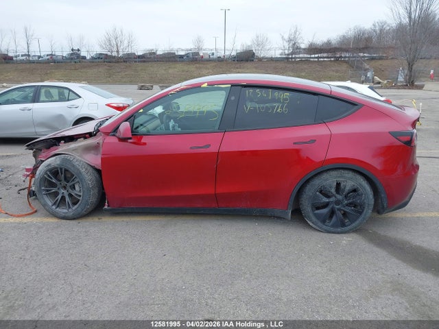 12581995 :رقم المزاد ، 7SAYGDED8RF103766 vin ، 2024 Tesla Model Y Long Range/rwd مزاد بيع