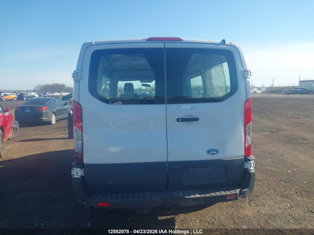 1FTYE1YGXJKA66718 Ford Transit-150