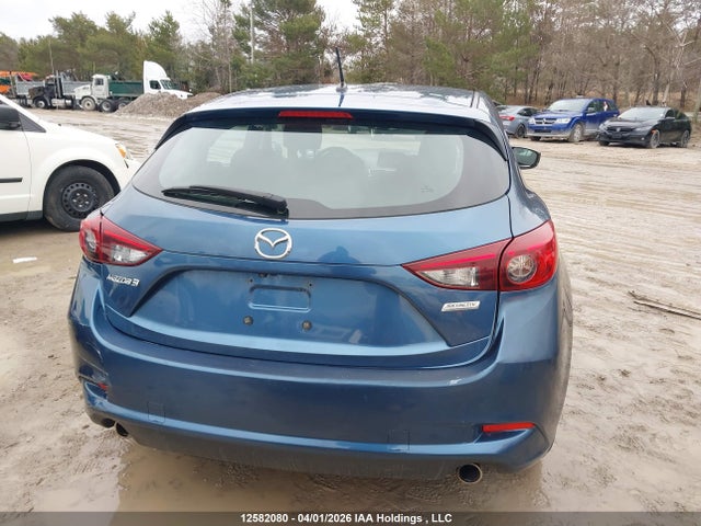 3MZBN1L7XJM263746 Mazda 3 TOURING