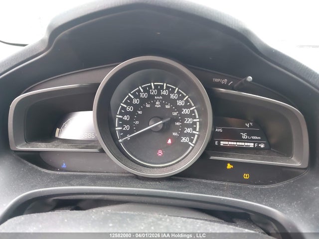 3MZBN1L7XJM263746 Mazda 3 TOURING