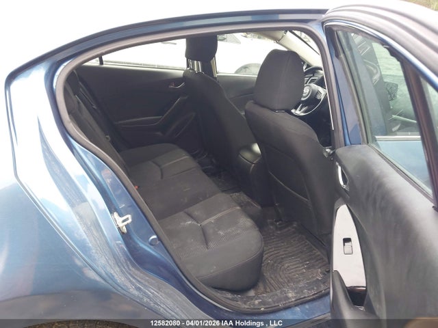 3MZBN1L7XJM263746 Mazda 3 TOURING