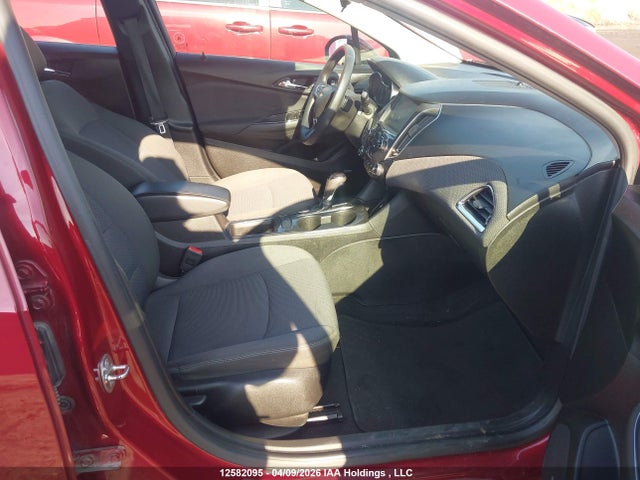 2018 Chevrolet Cruze Lt Auto მანქანა იყიდება აუქციონზე, vin: 3G1BE6SM2JS641859, აუქციონის ნომერი: 12582095