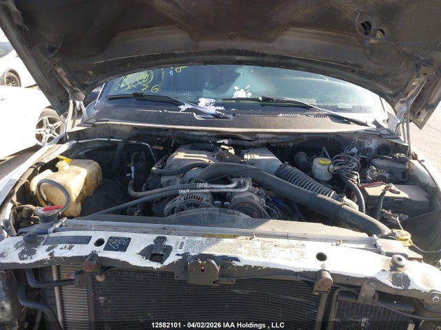 12582101 :رقم المزاد ، 1B7MF33W1XJ529978 vin ، 1999 Dodge Ram 3500 مزاد بيع