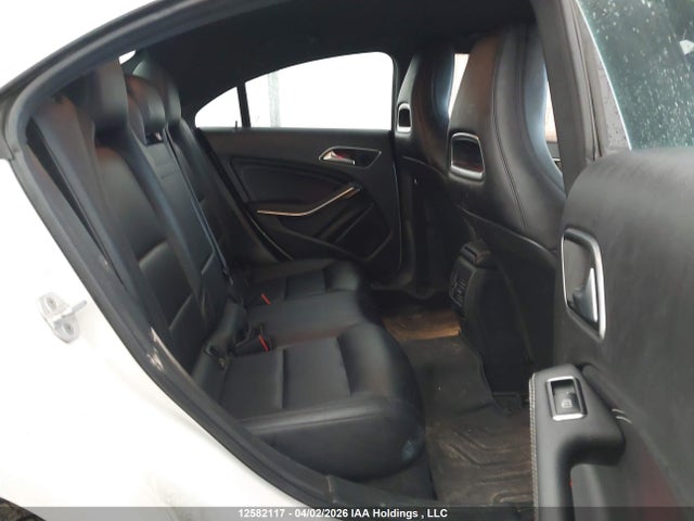12582117 :رقم المزاد ، WDDSJ4GB8FN237213 vin ، 2015 Mercedes-benz Cla 250 4matic مزاد بيع