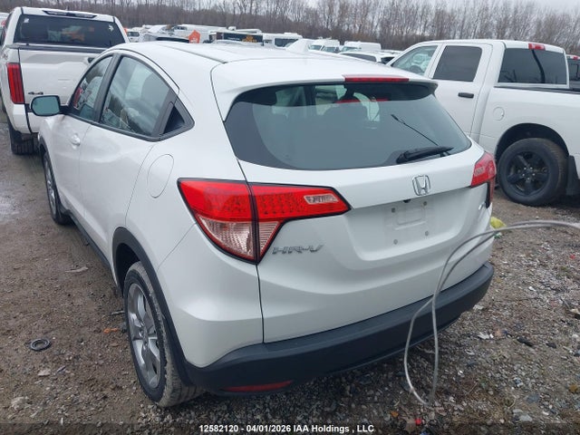 3CZRU6H35JM103288 Honda HR-V LX