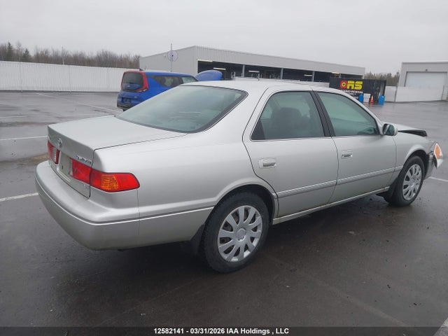 2000 Toyota Camry Xle V6 მანქანა იყიდება აუქციონზე, vin: JT2BF22K5Y0270153, აუქციონის ნომერი: 12582141