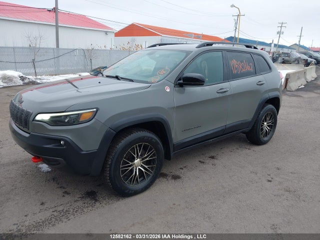 12582162 :رقم المزاد ، 1C4PJMBX2ND521623 vin ، 2022 Jeep Cherokee Trailhawk مزاد بيع