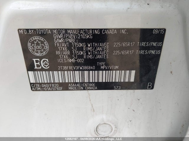 12582167 :رقم المزاد ، 2T3BFREV3FW386840 vin ، 2015 Toyota Rav4 Le مزاد بيع