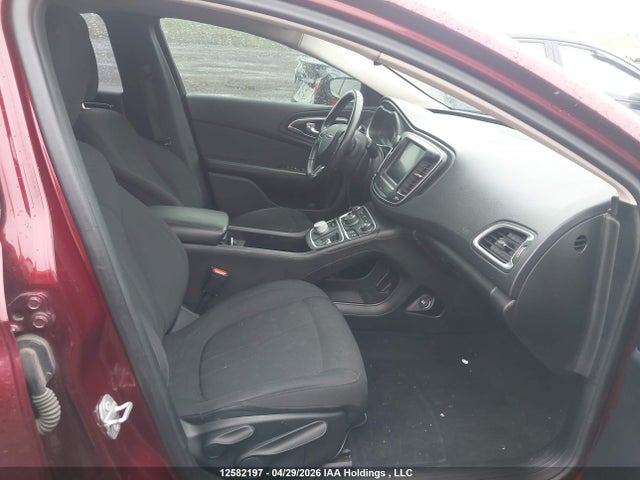 Продажа на аукционе авто 2016 Chrysler 200, vin: 1C3CCCAB2GN192951, номер лота: 12582197