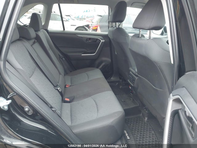 12582198 :رقم المزاد ، 2T3B1RFV7SC554391 vin ، 2025 Toyota Rav4 Le مزاد بيع