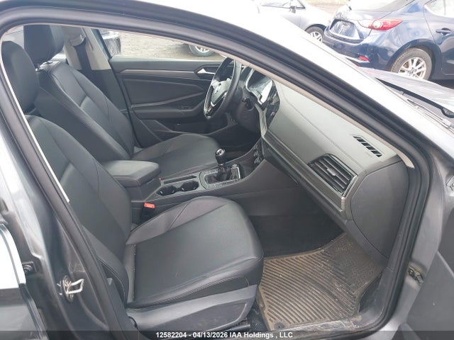 3VWW57BU4KM061062 Volkswagen Jetta 1.4 Tsi Highline