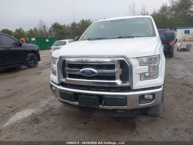 12582212 :رقم المزاد ، 1FTEW1EP2FKE94407 vin ، 2015 Ford F150 Supercrew مزاد بيع
