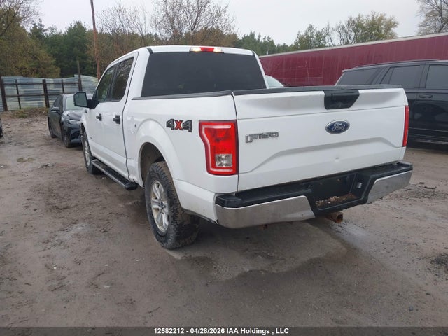 12582212 :رقم المزاد ، 1FTEW1EP2FKE94407 vin ، 2015 Ford F150 Supercrew مزاد بيع